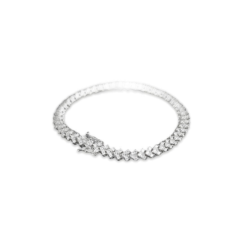 Sparkling Moissanite Exquisite design bracelet