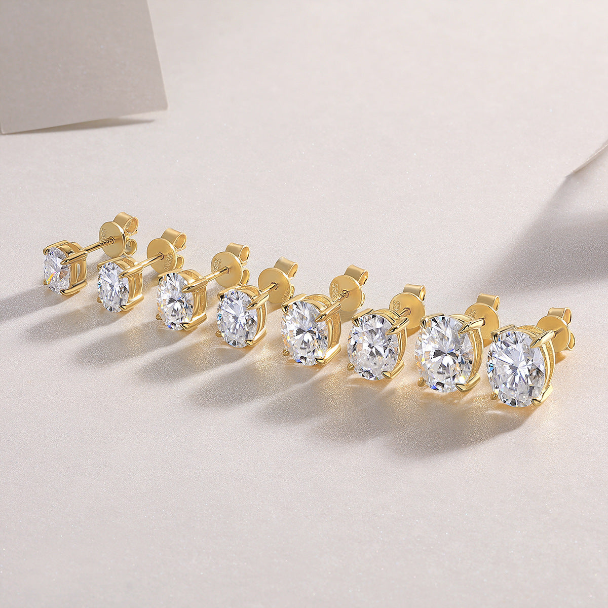 Shiny Moissanite Earrings Size