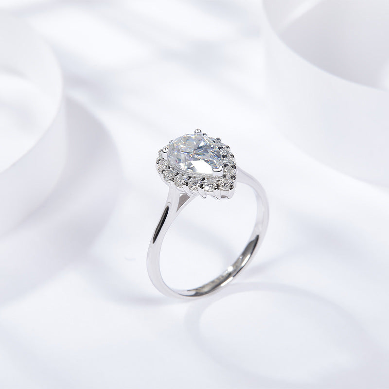 CELIA Pear-Shaped Moissanite Solitaire Ring