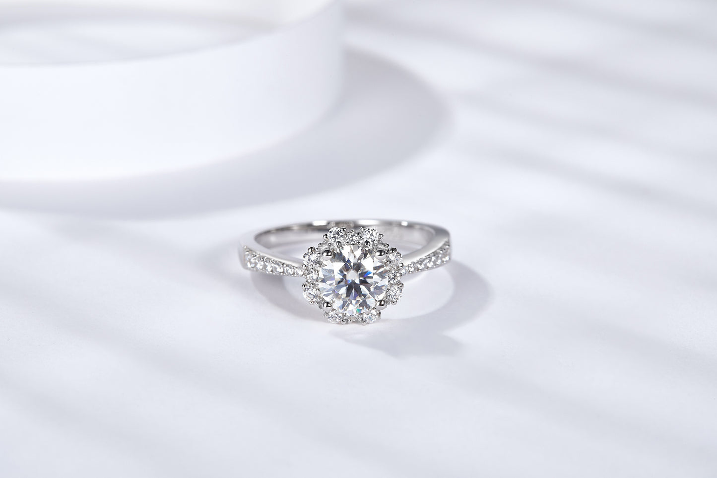 CELIA Round Brilliant Moissanite Floral Style Halo Ring