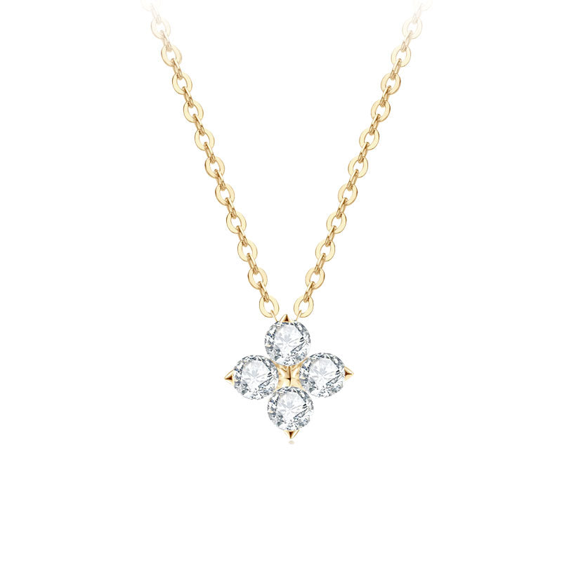 Lucky Clover Jewelry；Sparkling Moissanite Pendant